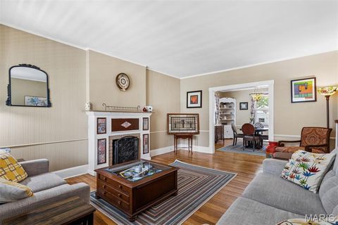 Tiny photo for 329 Stark Court, Webster Groves, MO 63119 (MLS # 26046085)