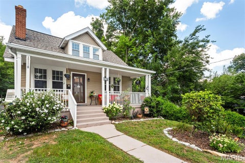 Tiny photo for 329 Stark Court, Webster Groves, MO 63119 (MLS # 26046085)