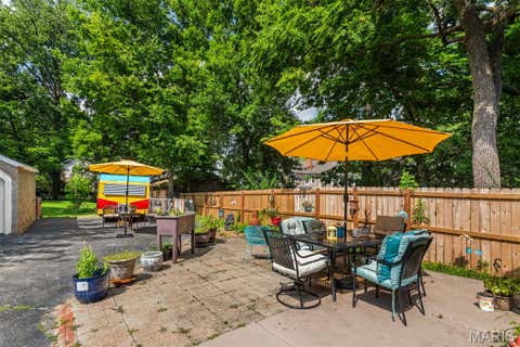 Tiny photo for 329 Stark Court, Webster Groves, MO 63119 (MLS # 26046085)