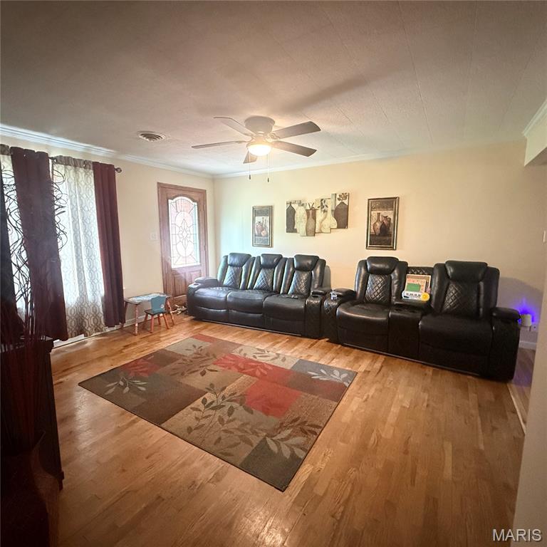 1116 Locust Drive