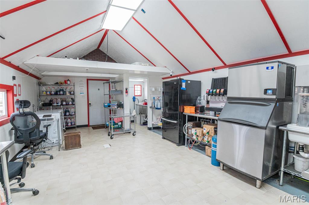 City/Owensville - Commercial Sale