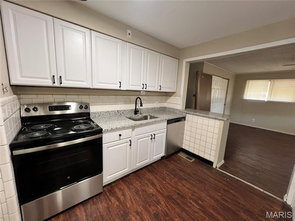 Bissell Hills 6 - Residential Lease
