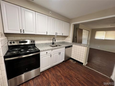 Tiny photo for 10518 Ewell Drive, St Louis, MO 63137 (MLS # 26032233)