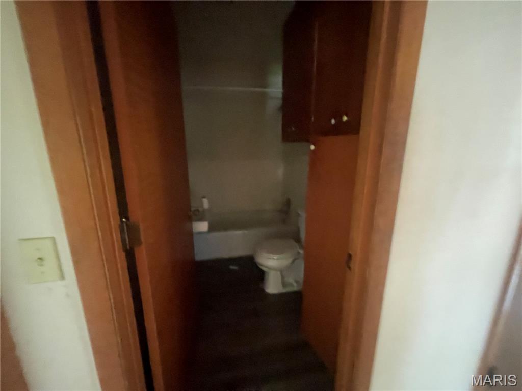 Ralph Francis Add - Residential