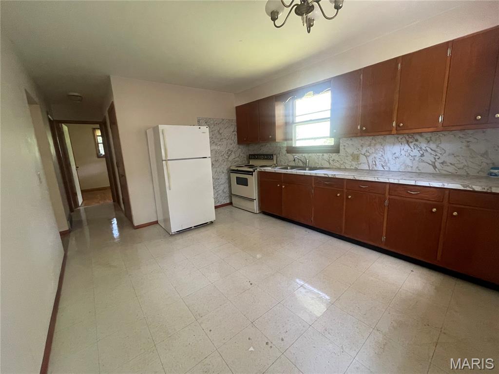 Ralph Francis Add - Residential