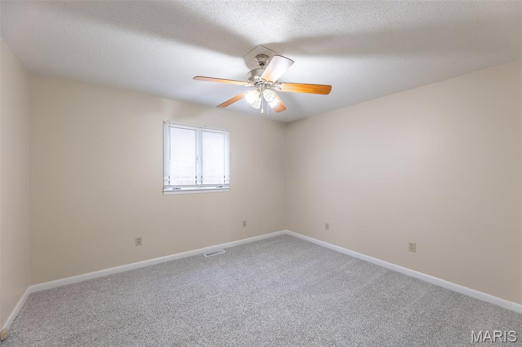 Baugh's Sub S 160 - Residential