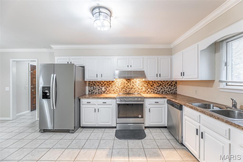 Baugh's Sub S 160 - Residential