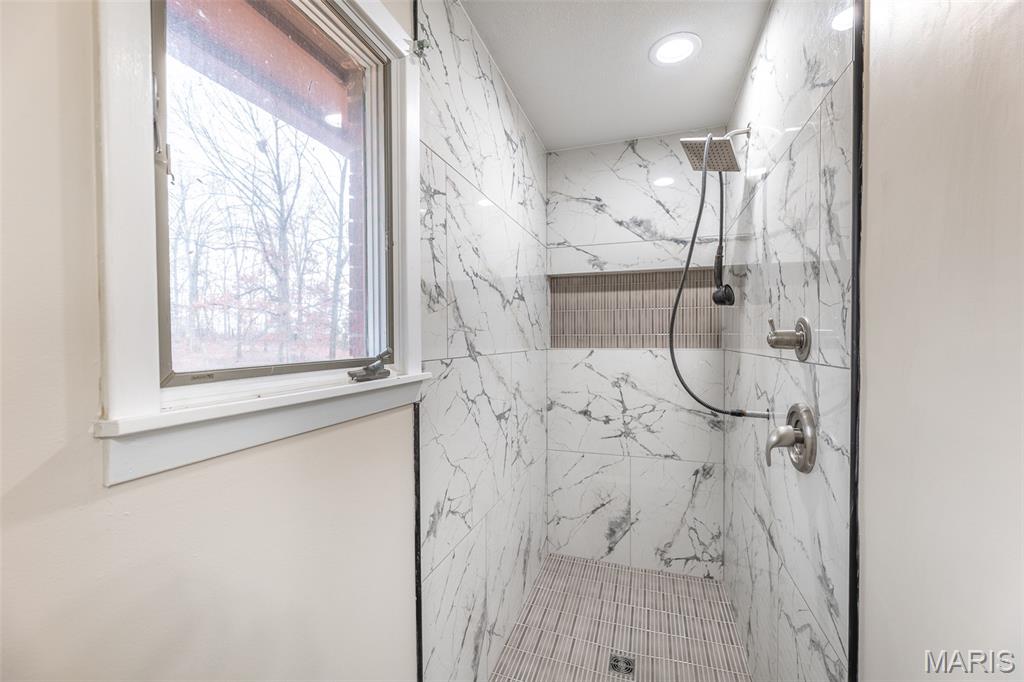 Baugh's Sub S 160 - Residential