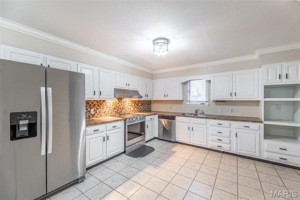 Baugh's Sub S 160 - Residential