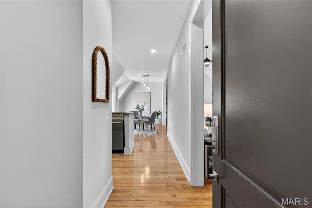 Maryland Place Condo - Residential