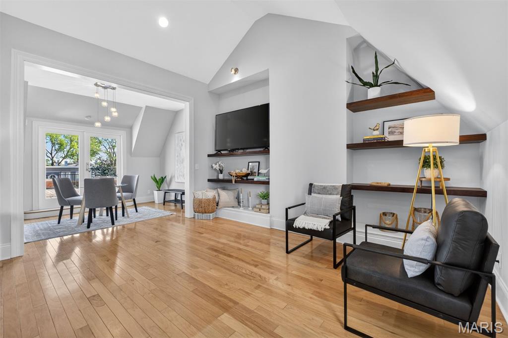 Maryland Place Condo - Residential