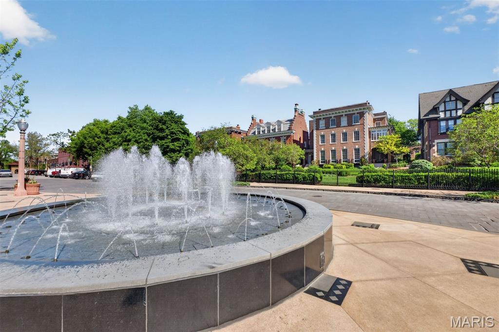 Maryland Place Condo - Residential