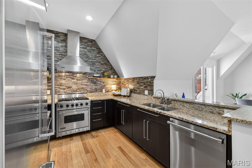 Maryland Place Condo - Residential