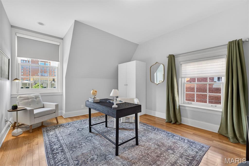 Maryland Place Condo - Residential