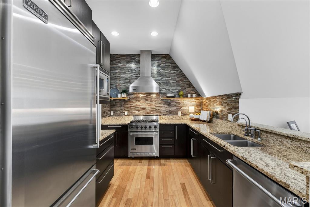 Maryland Place Condo - Residential