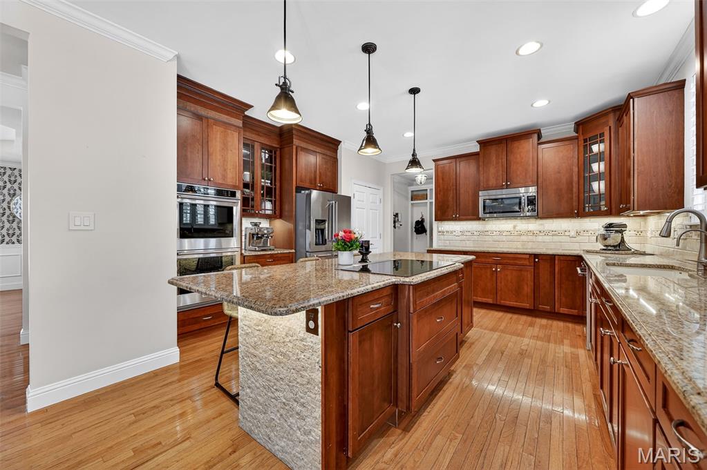 Ests At Bayhill Village - Residential