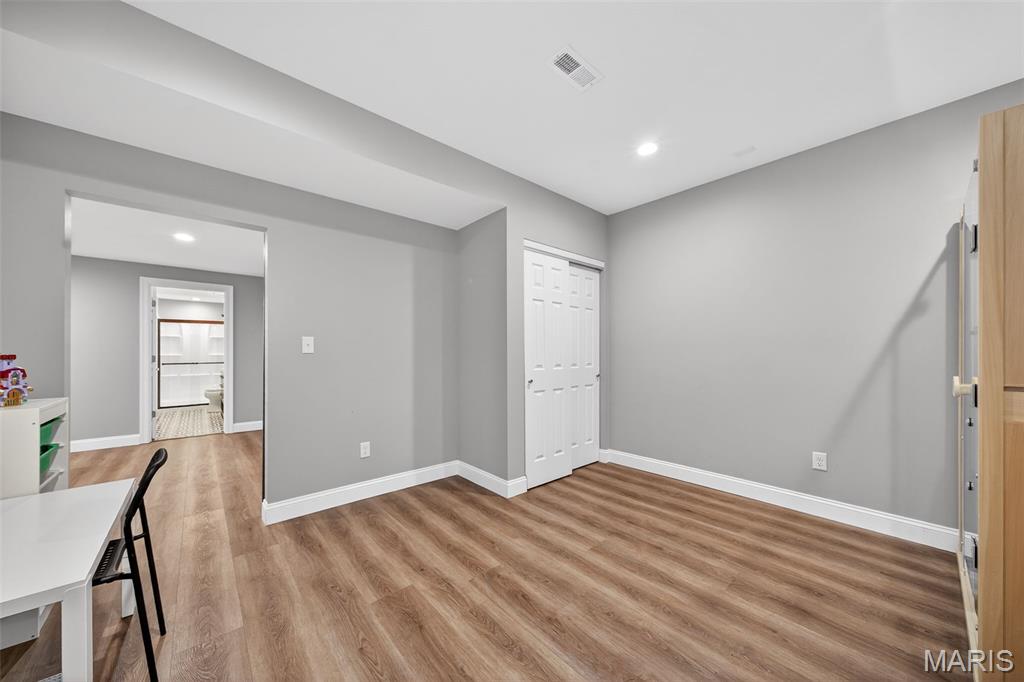 Ests At Bayhill Village - Residential