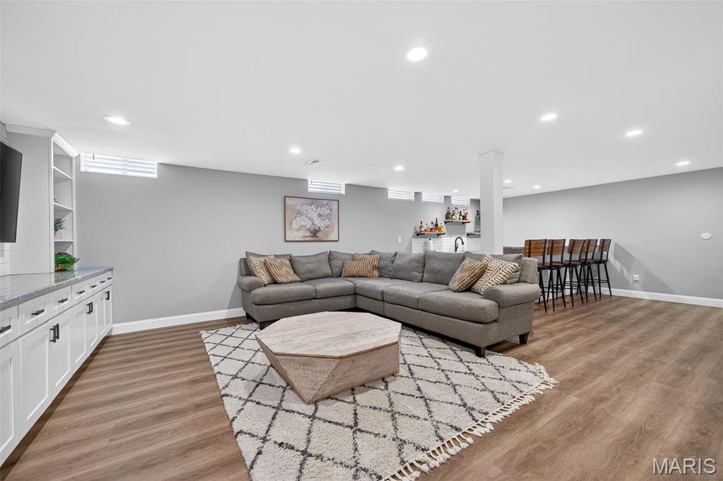 Ests At Bayhill Village - Residential