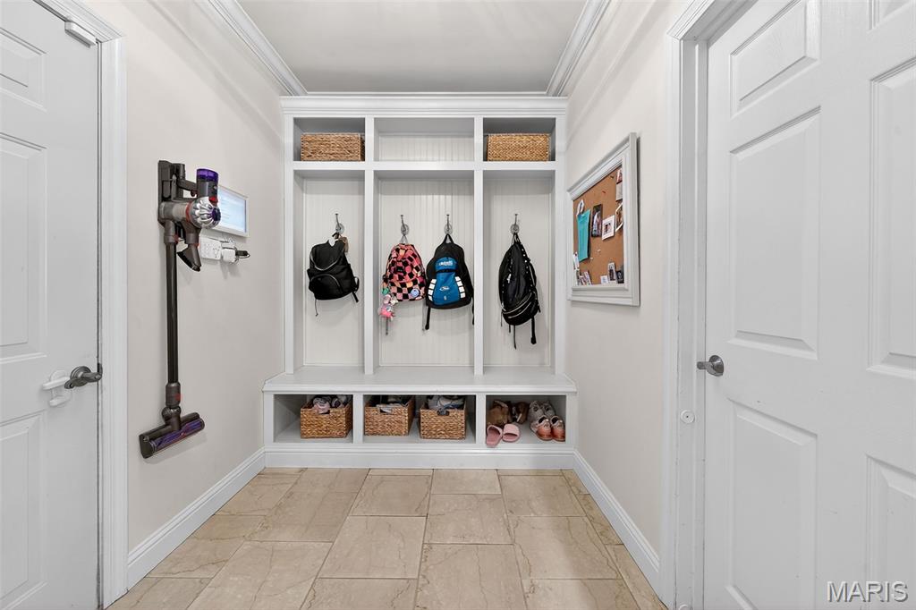 Ests At Bayhill Village - Residential