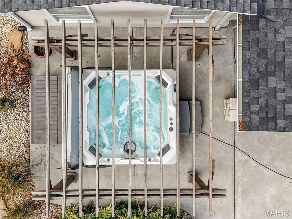 Ests At Bayhill Village - Residential