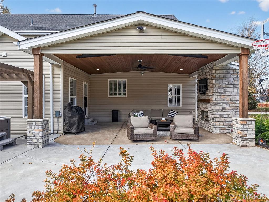 Ests At Bayhill Village - Residential