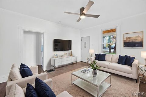 Tiny photo for 123 W Thornton Avenue, Webster Groves, MO 63119 (MLS # 25076848)