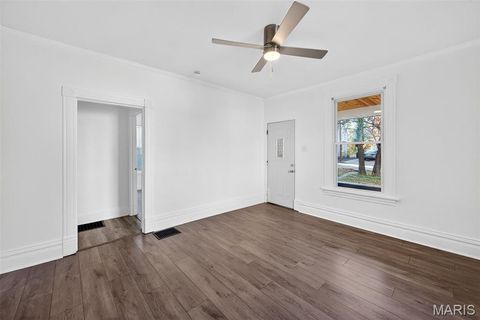 Tiny photo for 123 W Thornton Avenue, Webster Groves, MO 63119 (MLS # 25076848)