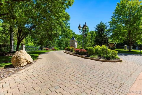 Tiny photo for 24 Grand Meridien Forest Frst, Wildwood, MO 63005 (MLS # 26032106)