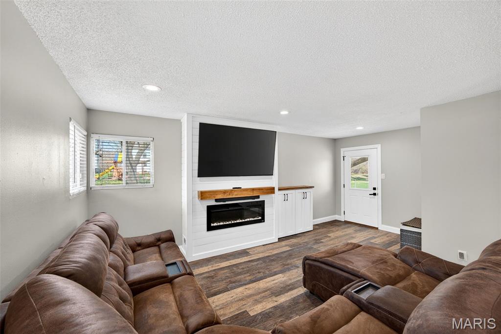 Kenwood Terrace - Residential