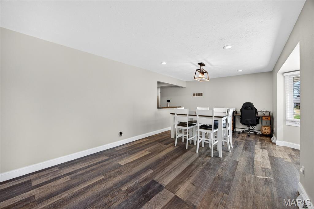 Kenwood Terrace - Residential