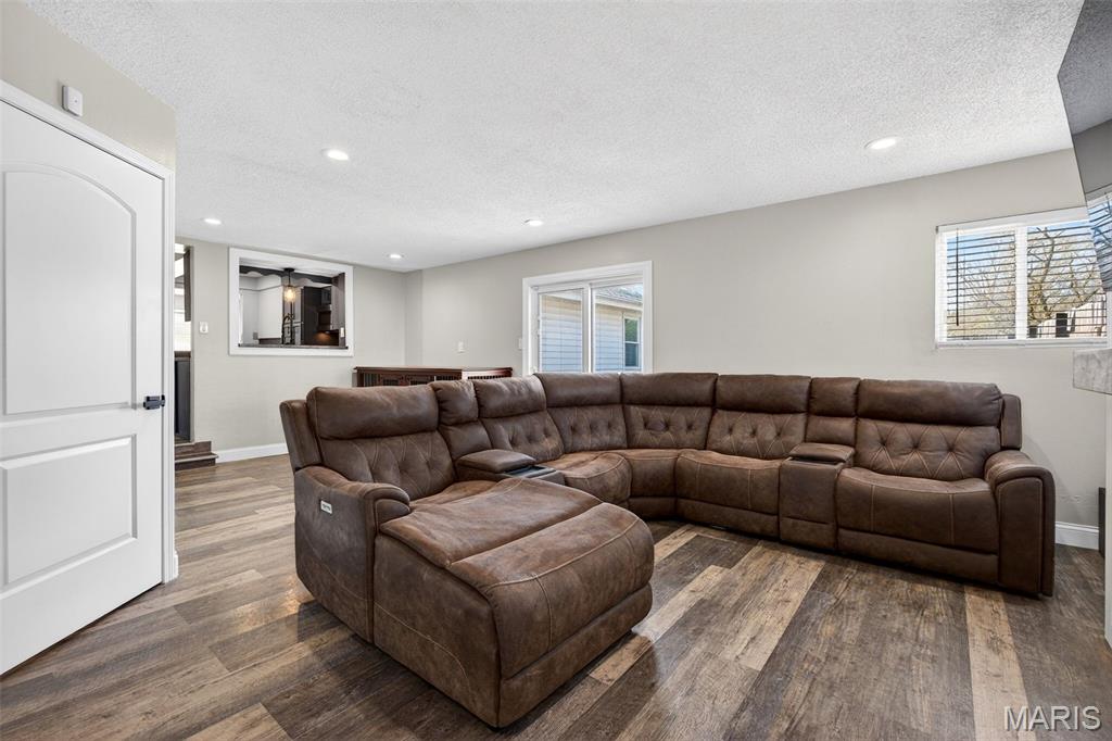 Kenwood Terrace - Residential