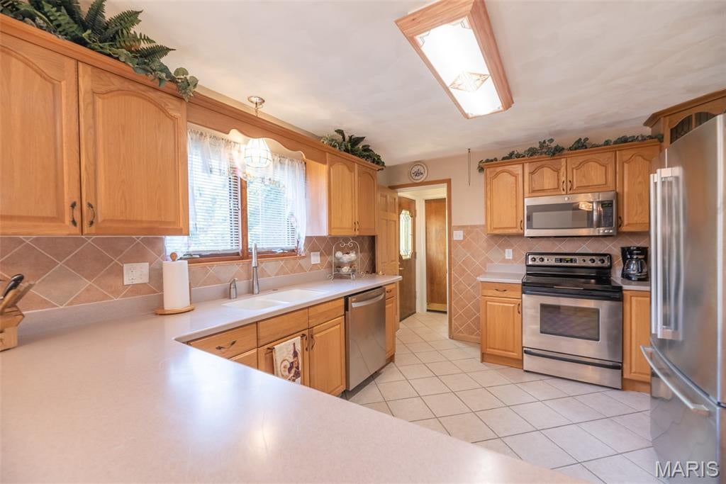 Photo of 4456 Butler Hill Road, St Louis, MO 63128 (MLS # 26056091)