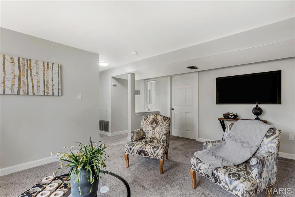 Westglen Village 1 - Residential