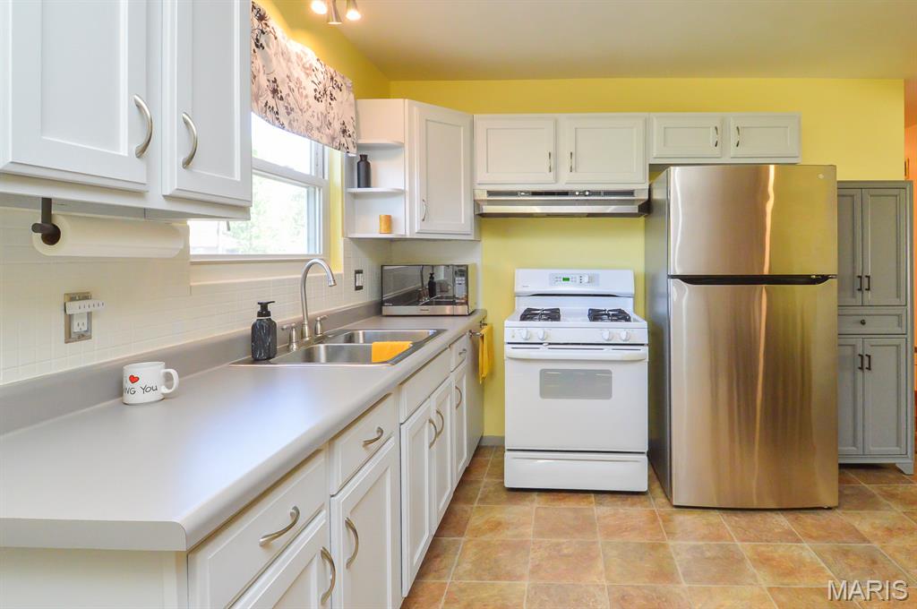Florissant Gardens 3 - Residential