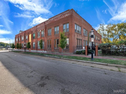 Tiny photo for 1523 S 10th Street #110, St Louis, MO 63104 (MLS # 26057404)