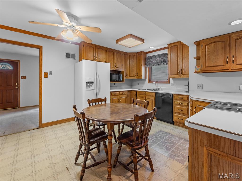 St Louis, Missouri 63125, United States, 3 Bedrooms Bedrooms, ,2 BathroomsBathrooms,Residential,Active,175952