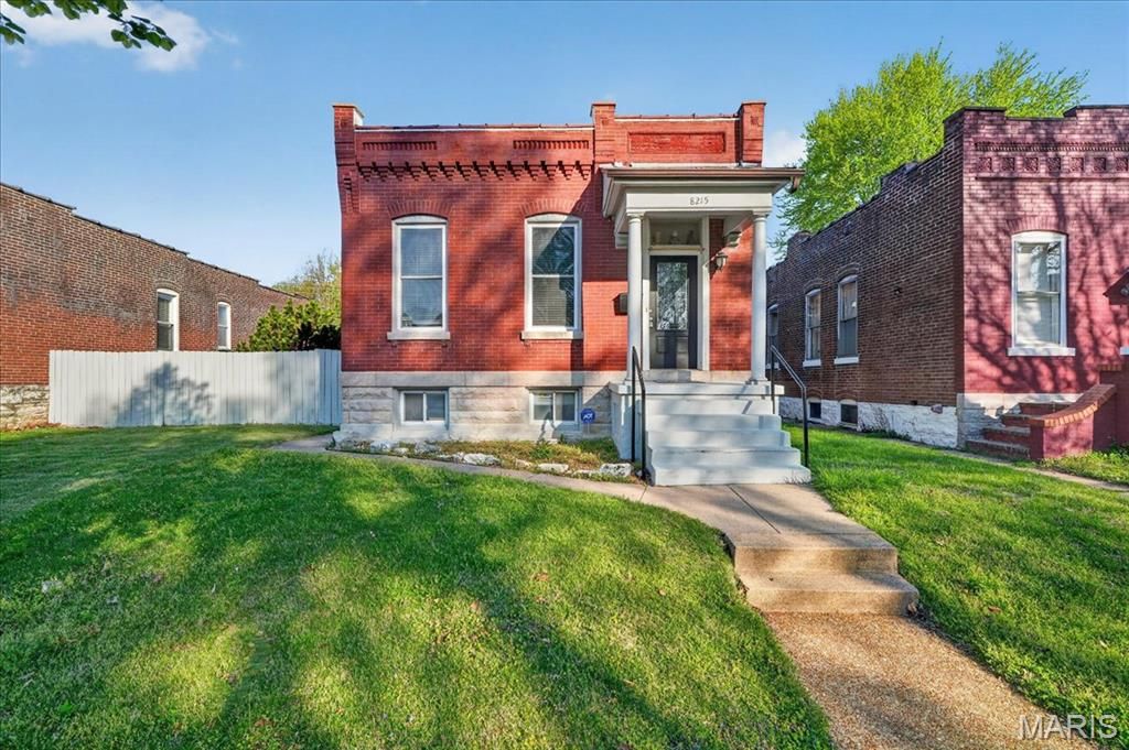 Photo of 8215 Pennsylvania Avenue, St Louis, MO 63111 (MLS # 26020424)