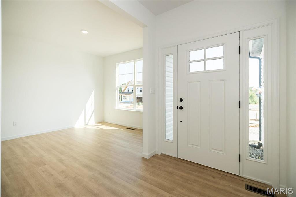 Majestic Lakes - Residential