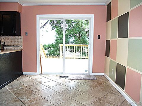Tiny photo for 850 Ivy Trace Trce, Ballwin, MO 63021 (MLS # 26025240)