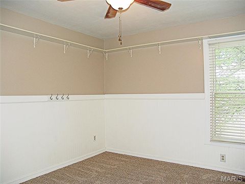 Tiny photo for 850 Ivy Trace Trce, Ballwin, MO 63021 (MLS # 26025240)