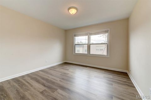 Tiny photo for 1169 Rue La Ville Walk #1169, Creve Coeur, MO 63141 (MLS # 26019851)