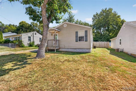 Photo of 912 Huber Street, Festus, MO 63028 (MLS # 26057556)