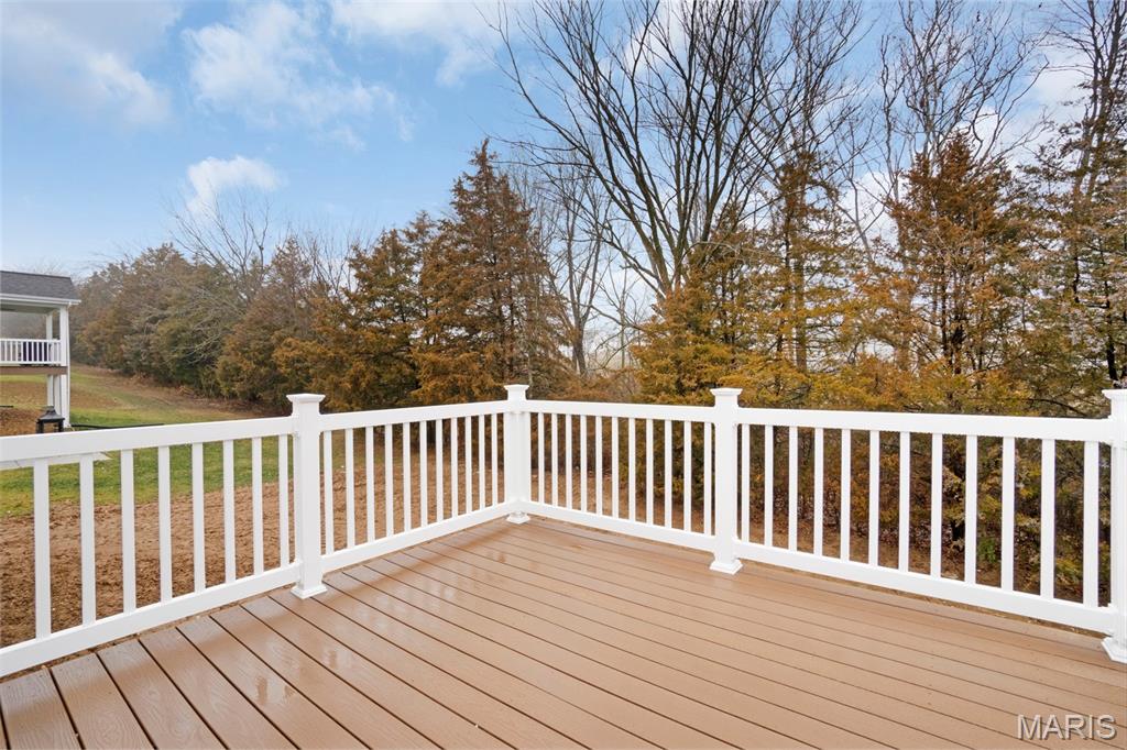 2333 Fiddler's Close Road 65 STB