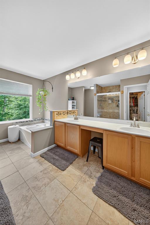 O'Fallon, Missouri 63366, United States, 4 Bedrooms Bedrooms, ,4 BathroomsBathrooms,Residential,Coming Soon,164636