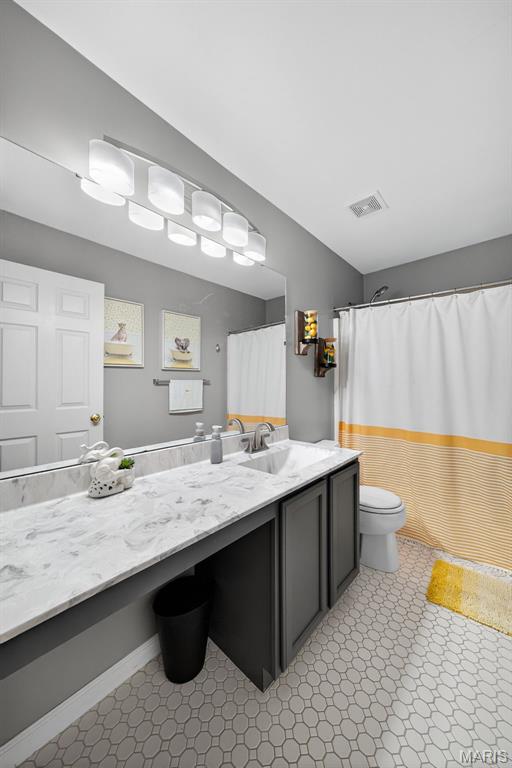 O'Fallon, Missouri 63366, United States, 4 Bedrooms Bedrooms, ,4 BathroomsBathrooms,Residential,Coming Soon,164636