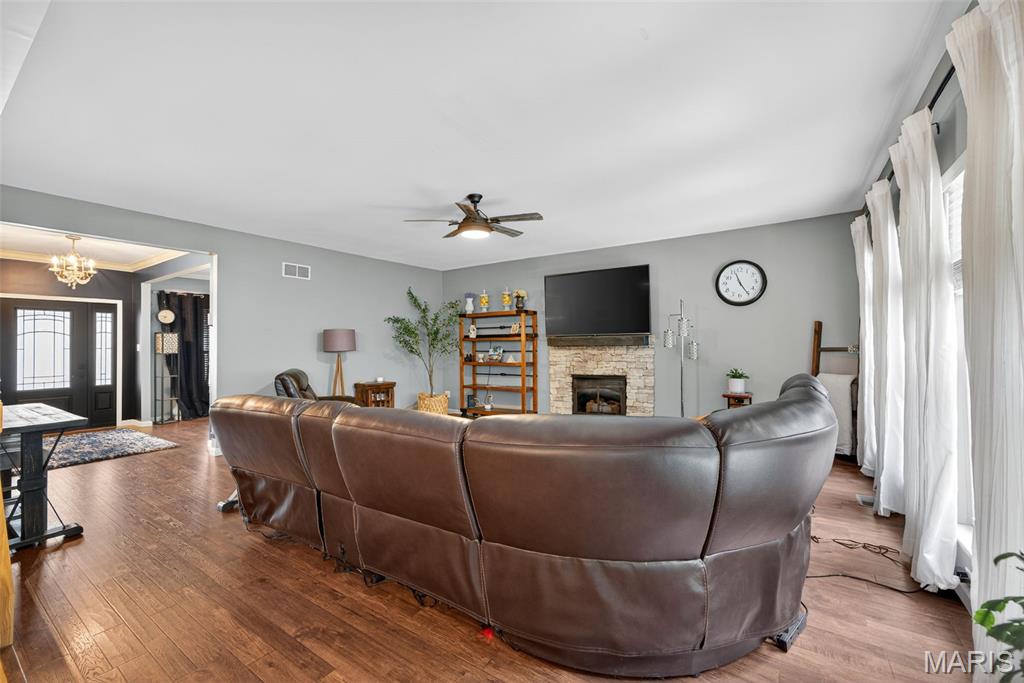 O'Fallon, Missouri 63366, United States, 4 Bedrooms Bedrooms, ,4 BathroomsBathrooms,Residential,Coming Soon,164636