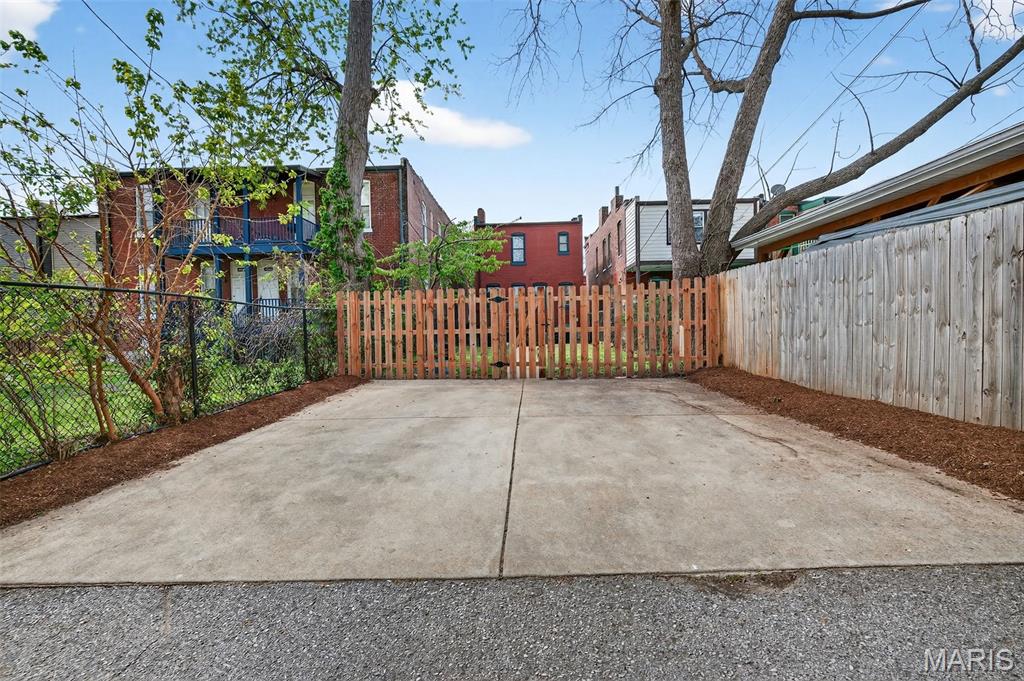 Forest Park Southeast - Residential