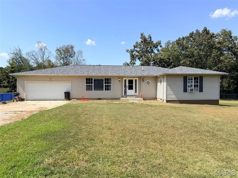 Photo of 2563 Praise Street, Poplar Bluff, MO 63901 (MLS # 26059989)