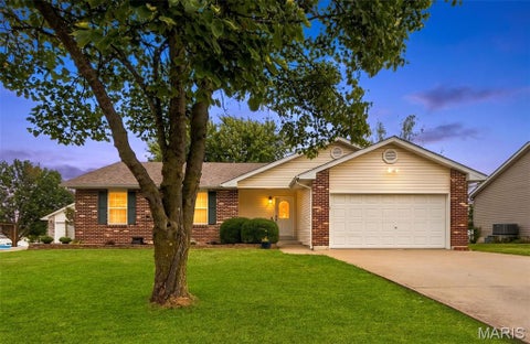 Tiny photo for 1005 Southway Drive, Bowling Green, MO 63334 (MLS # 26060316)