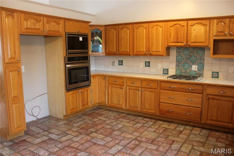 Tiny photo for 1007 Southway Drive, Bowling Green, MO 63334 (MLS # 26056343)